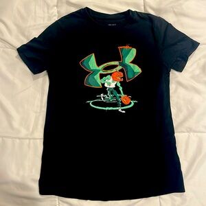 Under Armour: Jack o’Lantern Basketball Tee